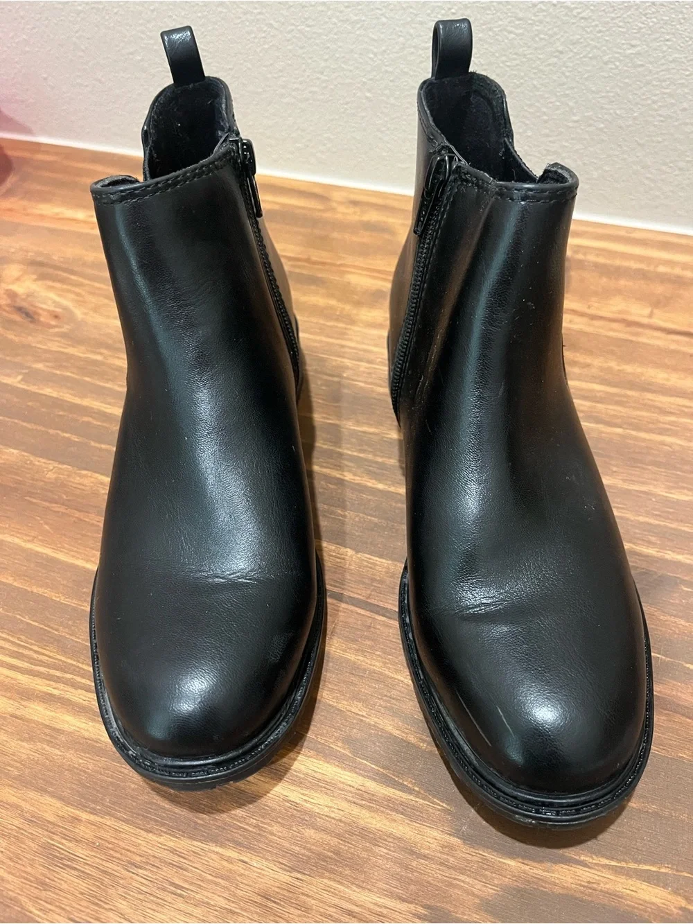 SONOMA women’s Black Side-Zip Ankle Boots Sz 6M